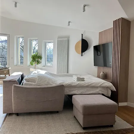 Cracow Center Jacuzzi & Sauna Penthouse Retreat Apartment Krakow