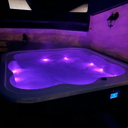 Apartment Cracow Center Jacuzzi & Sauna Penthouse Retreat