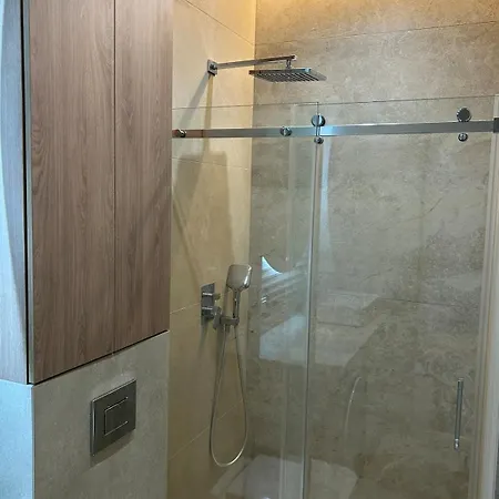 Cracow Center Jacuzzi & Sauna Penthouse Retreat Lejlighed *